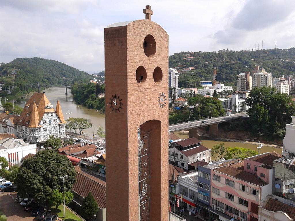 Hotel Mansiones Blumenau Esterno foto