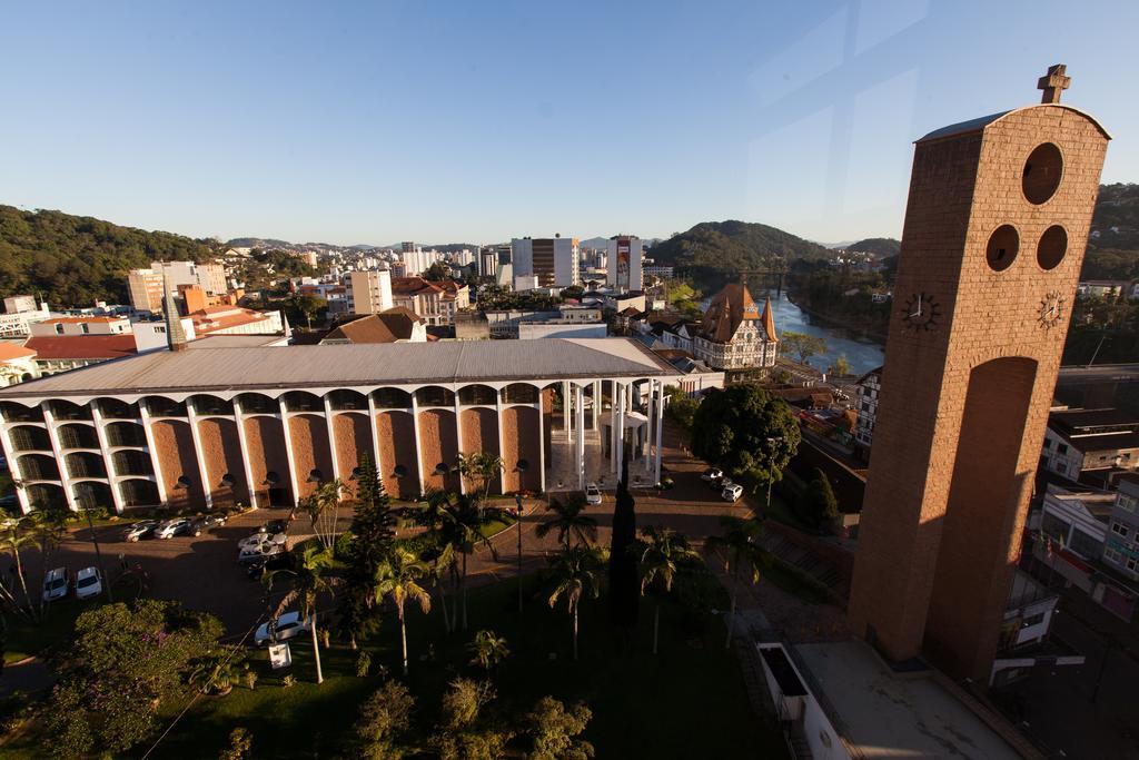 Hotel Mansiones Blumenau Esterno foto