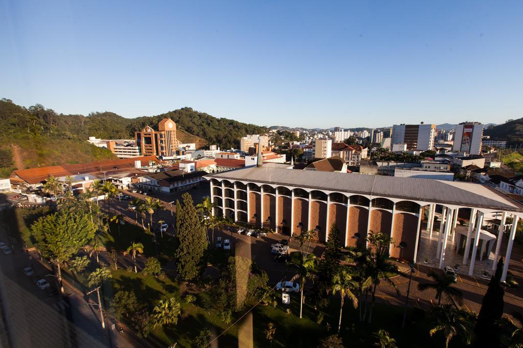 Hotel Mansiones Blumenau Esterno foto