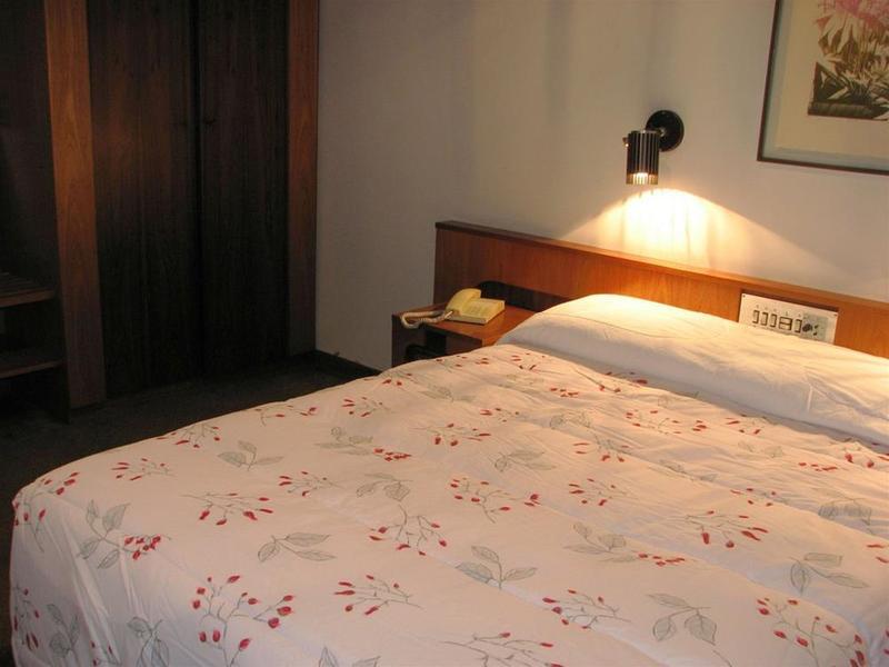 Hotel Mansiones Blumenau Esterno foto