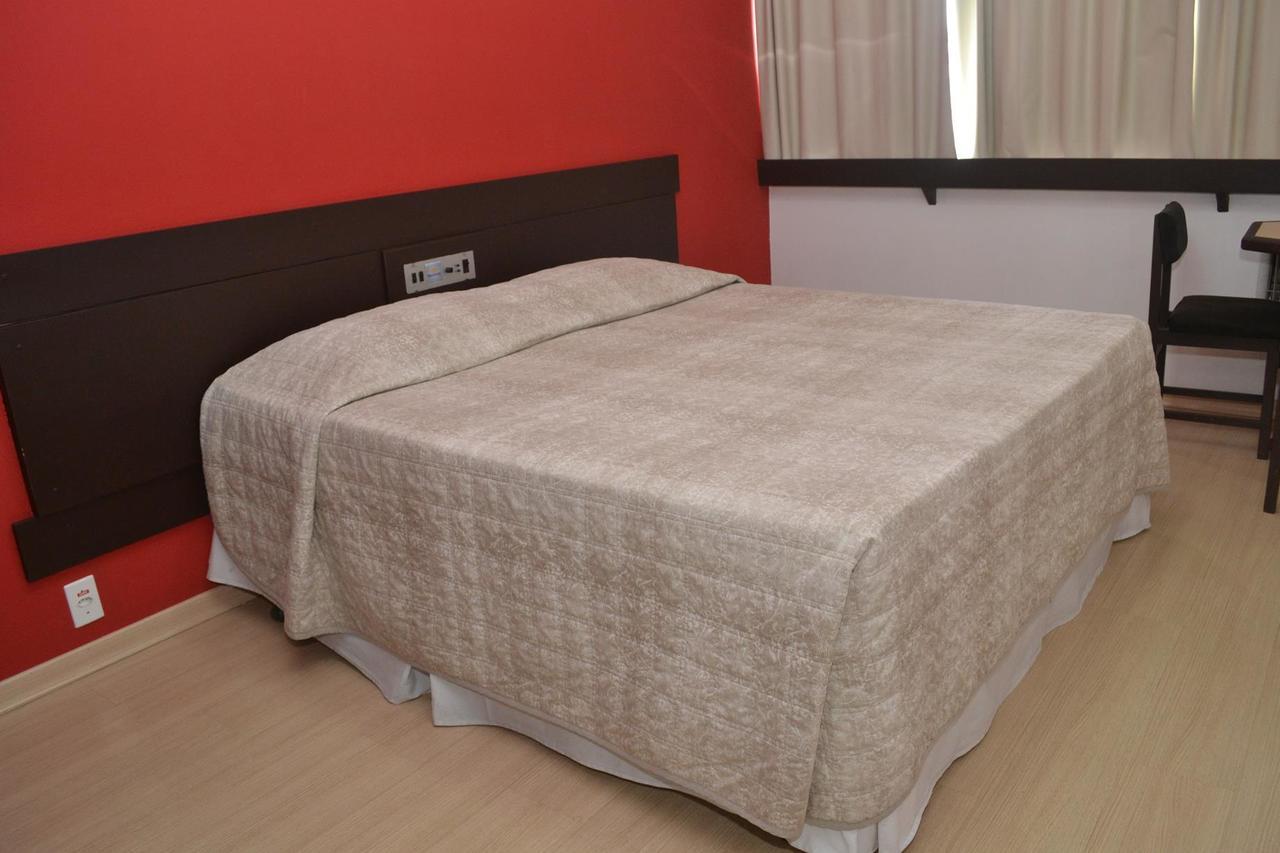 Hotel Mansiones Blumenau Esterno foto